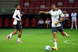 是他的坚持 是他的坚持